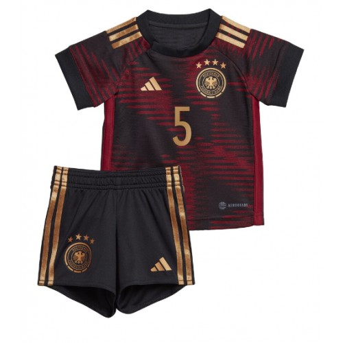 Tyskland Thilo Kehrer #5 kläder Barn VM 2022 Bortatröja Kortärmad (+ korta byxor) Tyskland Thilo Kehrer #5 kläder Barn VM 2022 Bortatröja Kortärmad (+ korta byxor)